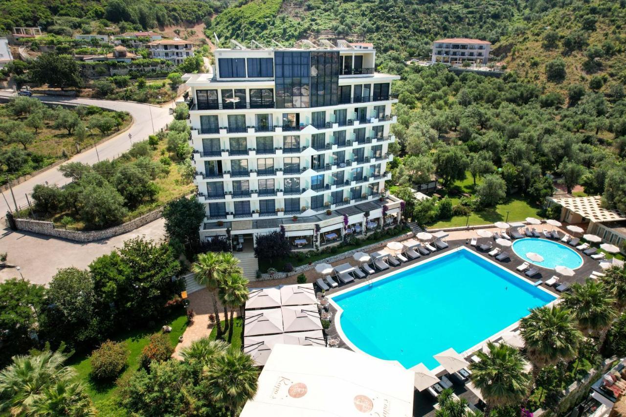 Rapo's Hotel Himare